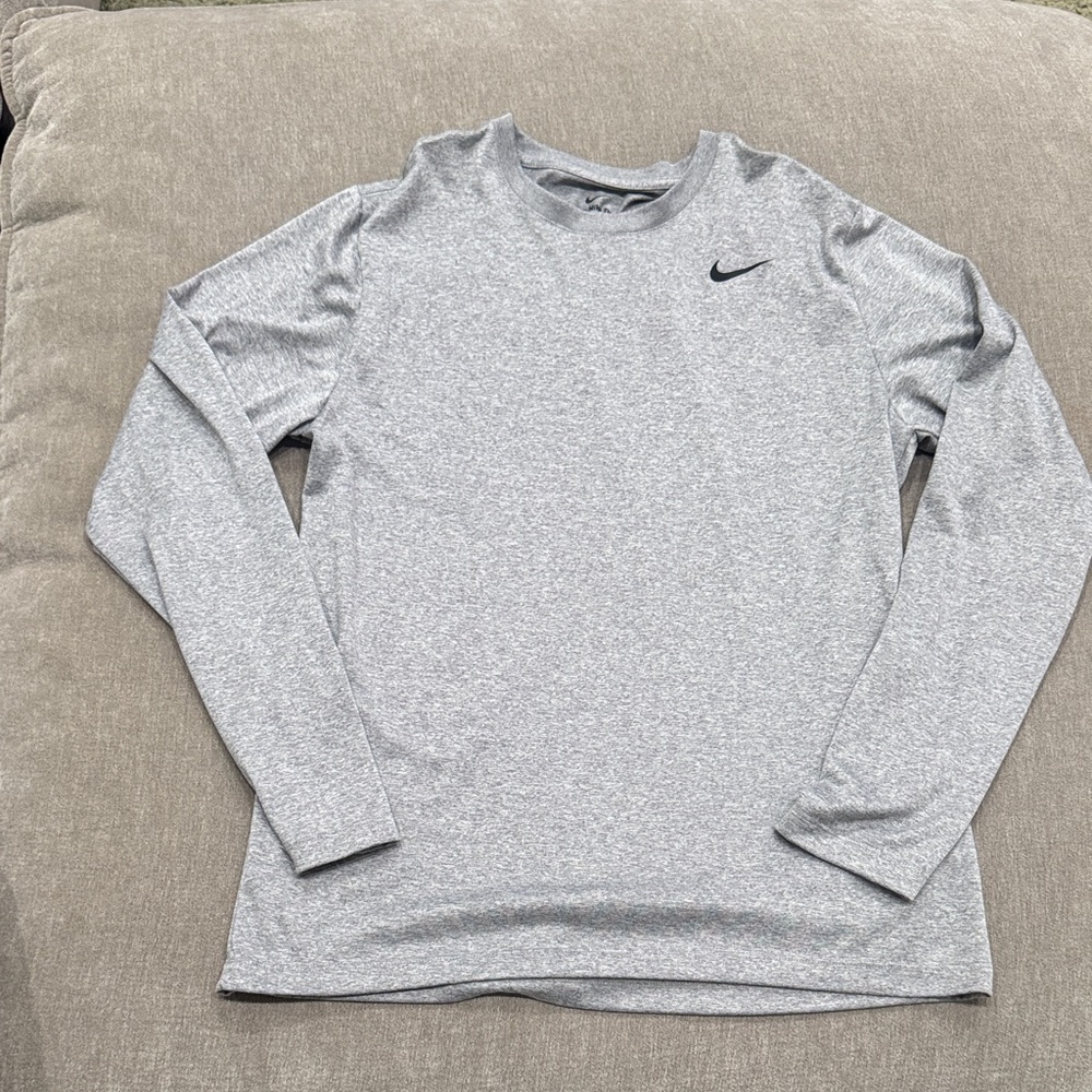 Nike Light Gray Heather Long Sleeve Performance Top